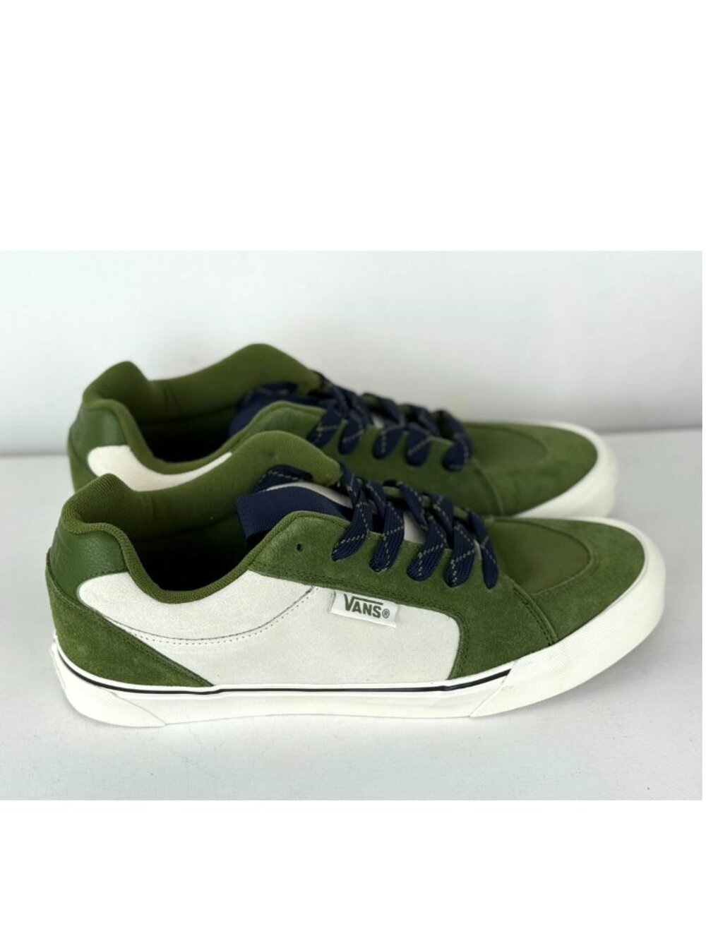 M9, W10.5 -VANS Chukka Push Suede/Canvas Skate Shoes - Green/White -721356